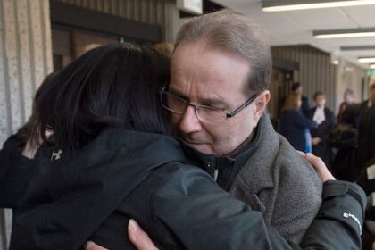 small-gathering-lays-ashes-of-wrongfully-convicted-man-to-rest,-as-family-seeks-probe
