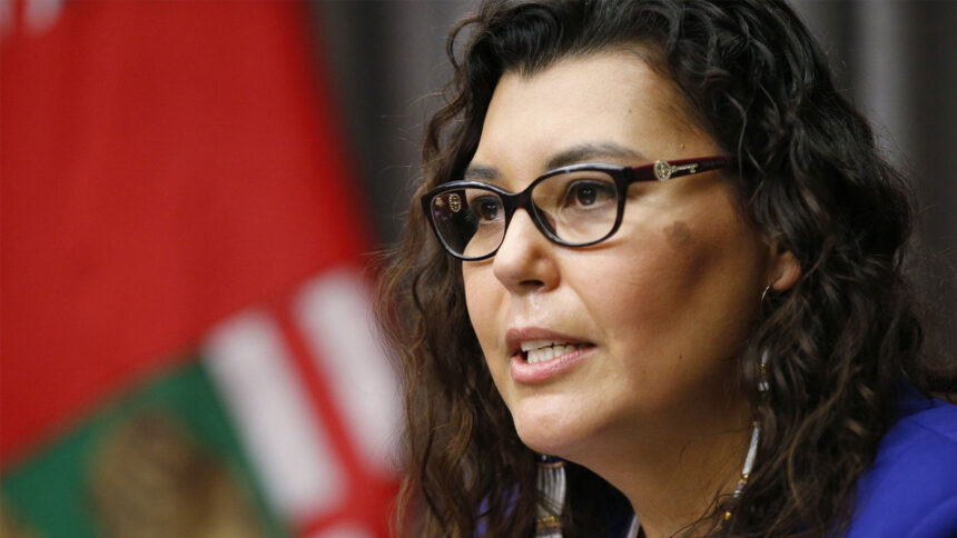 indigenous,-black-patients-waiting-longer-to-be-seen-in-winnipeg-ers:-report