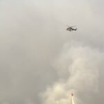 pilot-lands-helicopter-in-lake-after-it-loses-power-while-fighting-northwestern-ontario-wildfire
