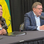 premiers-in-saskatchewan,-alberta-call-for-an-end-to-ottawas-interference-in-provincial-resource-projects