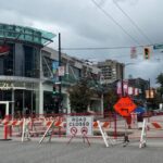 small-sinkhole-closes-stretch-of-vancouver’s-robson-street