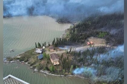 return-of-tataskweyak-wildfire-evacuees-on-hold-for-at-least-a-week-due-to-water-treatment-issues