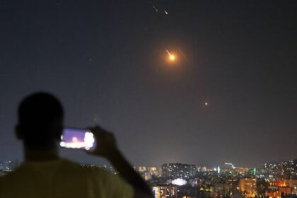as-conflict-between-israel-and-iran-escalates,-canadians-with-ties-to-region-watch-anxiously