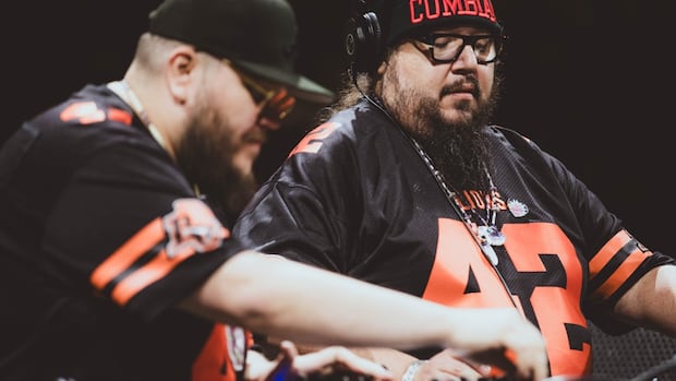 how-indigenous-musicians-give-back-to-community