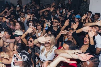 no-hangovers,-home-by-9-pm.:-why-some-canadians-are-choosing-daytime-parties-over-nightlife
