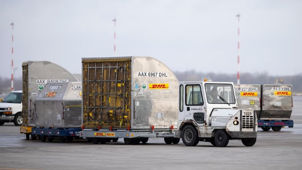 dhl-stops-deliveries-in-canada-amid-strike,-new-law-banning-replacement-workers