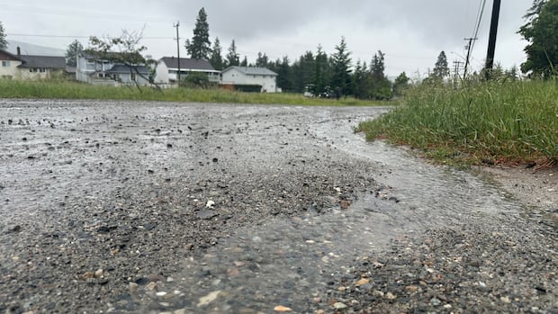 flood-watches,-streamflow-advisories-in-place-amid-heavy-rain-in-bc.-interior