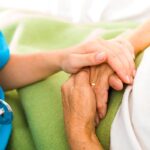 shealene-barrett:-supporting-a-friend-with-dementia:-how-to-be-there-when-it-matters-most