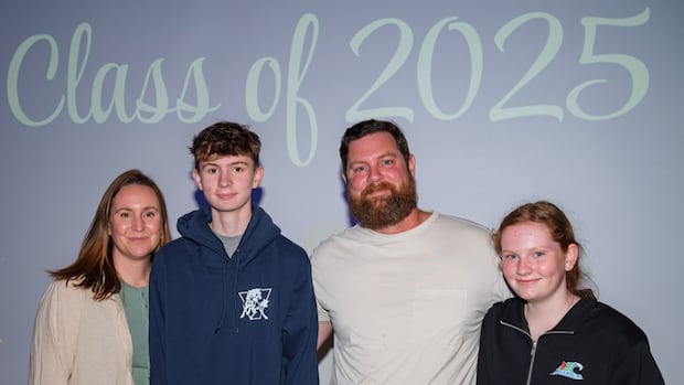 grade-9-class-travels-230-km-to-bring-grad-party-to-pei.-teen-in-halifax-hospital