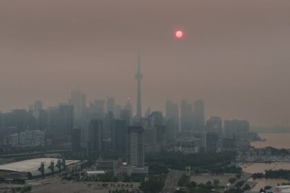 ontario-environment-minister-said-‘we-are-on-track’-to-meet-2030-climate-targets.-internal-docs-disagree