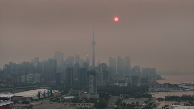 ontario-environment-minister-said-‘we-are-on-track’-to-meet-2030-climate-targets.-internal-docs-disagree