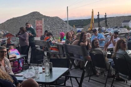 giant-rock-piles-on-grand-manan-shoreline-drive-nb.-cafe-to-close-its-doors