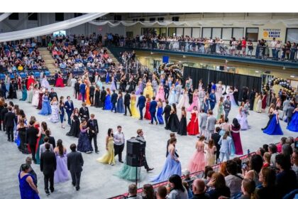 photos:-cape-breton’s-memorial-high-school-graduates-participate-in-grand-march-to-begin-graduation-month-on-the-northside