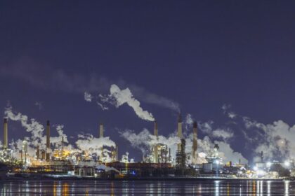 how-ontario-could-have-cracked-down-on-chemical-valley-pollution-but-chose-not-to