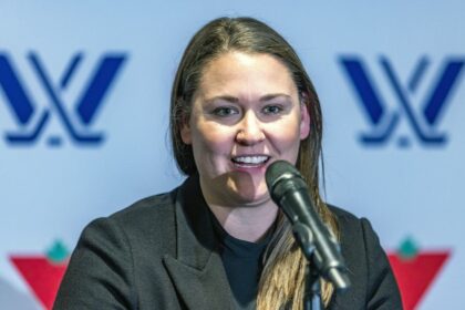 nova-scotia’s-kori-cheverie-named-pwhl-coach-of-the-year