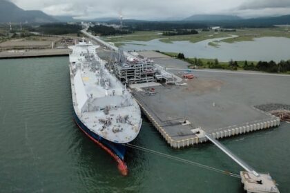 tanker-bound-for-asia-after-loading-canada’s-first-cargoes-of-liquefied-natural-gas-in-bc.