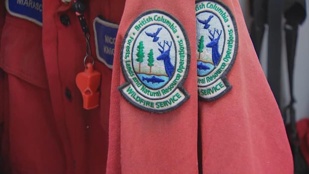 tactical-evacuations-ordered-due-to-wildfire-east-of-kamloops-near-chase,-bc.