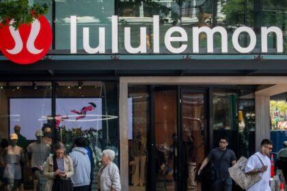 lululemon-sues-costco-over-sale-of-alleged-knock-offs