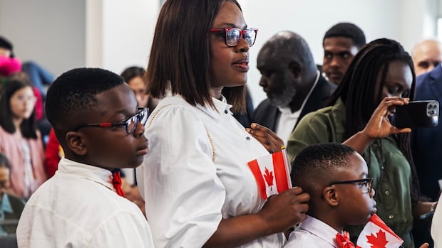 dozens-become-new-canadians-on-canada-day-in-manitoba