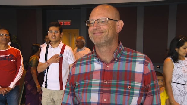 getting-citizenship-on-canada-day-is-‘icing-on-top-of-the-cake,’-says-new-citizen
