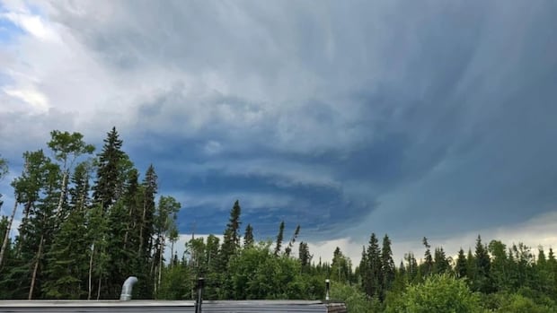 tornado-alert-lifted-minutes-after-phone-alert-in-prince-george,-bc.-area