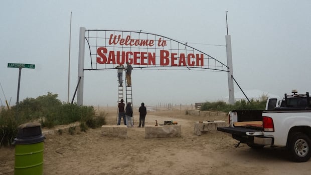 iconic-sauble-beach-welcome-sign-changed-to-reflect-first-nation-ownership