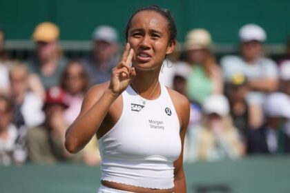 canada’s-fernandez-falls-at-wimbledon,-dabrowski-wins-opener
