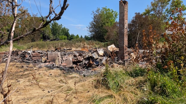 police-ask-for-public-help-over-3-suspicious-fires-at-abandoned-homes-in-western-pei.