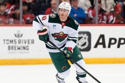 winnipeg-jets-ink-1-year-deal-with-nyquist-on-2nd-day-of-nhl-free-agency