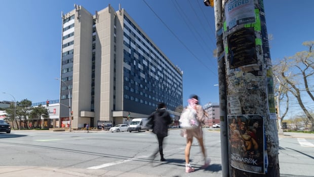 is-it-cheaper-to-live-in-halifax-or-toronto?-this-data-says-costs-are-comparable