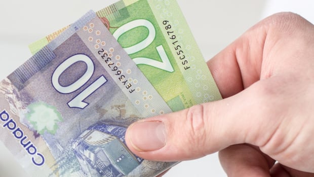 province-touts-positive-fiscal-numbers-for-nb.,-but-economist-urges-caution