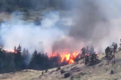 wildfire-closest-to-lytton,-bc.,-being-held-but-fire-north-of-village-grows