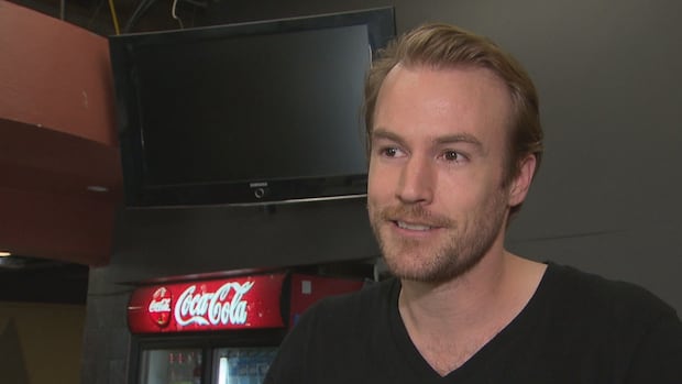 3rd-person-dies-following-head-on-manitoba-crash-that-killed-royal-canoe-bassist,-partner-on-canada-day