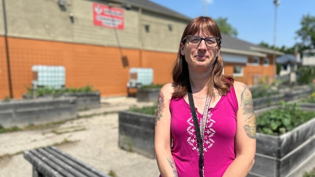 winnipeg-community-centres-hope-new-wage-subsidy-helps-boost-flagging-volunteer-numbers