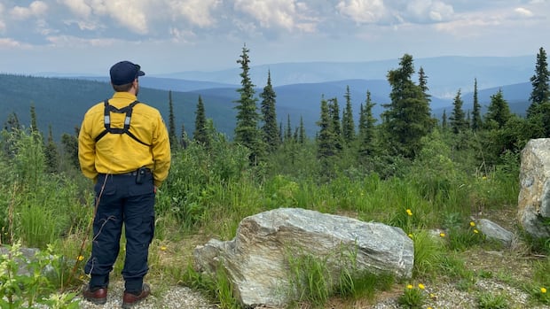 crew-from-pei.-in-yukon-to-help-fight-wildfires-and-learn-new-skills-to-bring-home