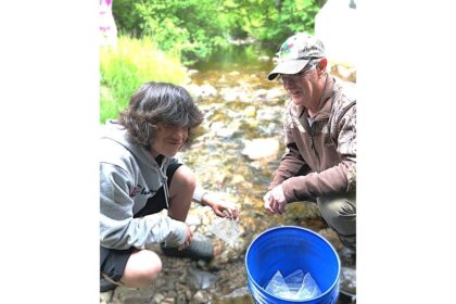 fish-friends-teach-eskasoni-students-about-nature’s-life-cycle