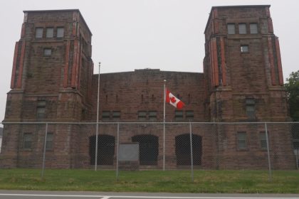 ralston-armoury-in-amherst-closed-due-to-mould