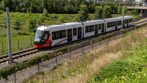 no-line-1-service-on-sunday-morning-as-summer-of-shutdowns-continues