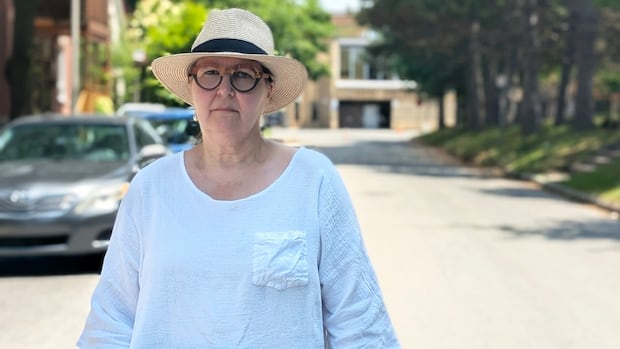 ottawa-mom-warns-others-after-teen-daughter-dragged-by-uber-and-injured