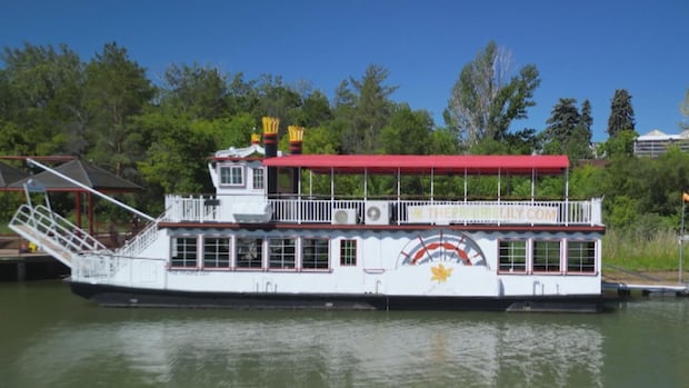 saskatoon’s-prairie-lily-riverboat-cancels-all-summer-voyages-due-to-low-water-levels