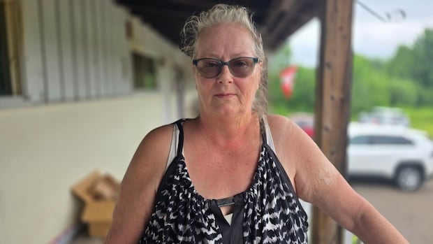 ‘big-happy-family’-no-more-as-last-of-evicted-airport-inn-tenants-pack-their-things
