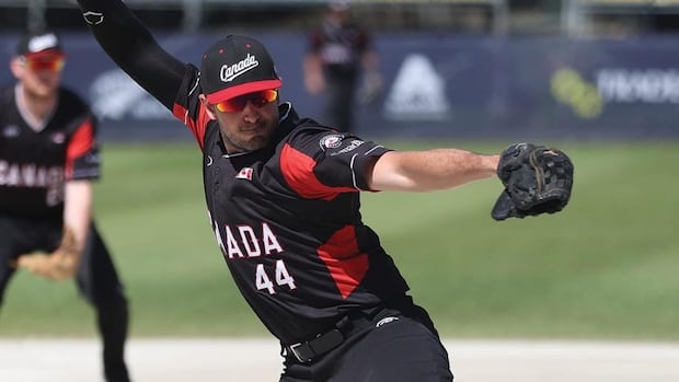 team-canada-takes-the-field-at-softball-world-cup-in-sask.