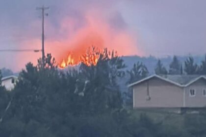 manitoba-wildfire-tensions-ramp-up,-as-garden-hill-first-nation-is-threatened,-snow-lake-ordered-to-evacuate