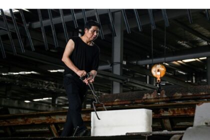 china-heatwaves-boost-ice-factory-sales