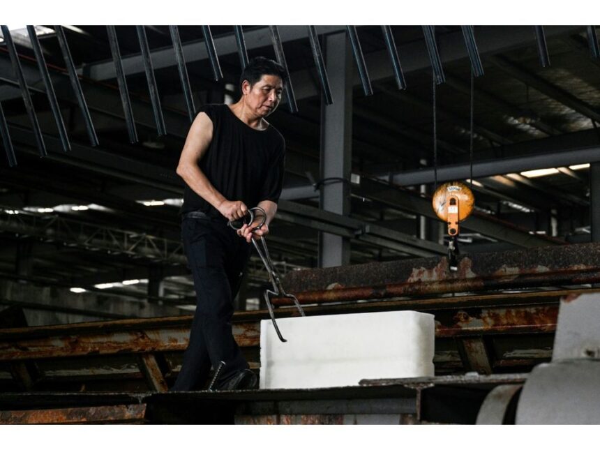 china-heatwaves-boost-ice-factory-sales