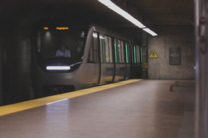 montreals-public-transit-system-reintroduces-measures-to-prevent-loitering
