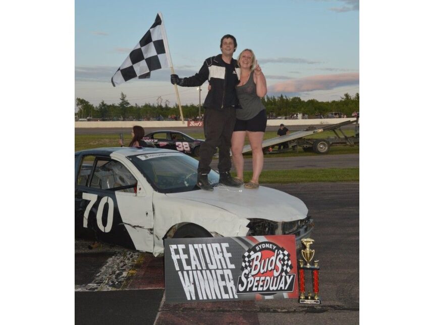 macinnis-first-feature-victory-highlights-action-at-cape-breton’s-buds-speedway