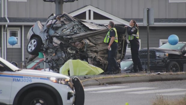 fatal-vehicle-crash-closes-lougheed-highway-eastbound-in-maple-ridge