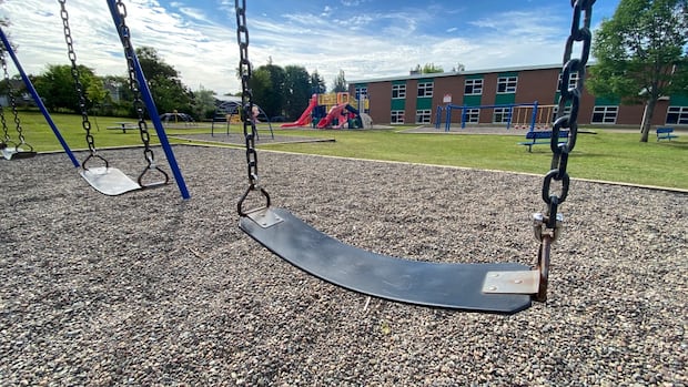 new-charge-laid-against-matthew-craswell-over-2023-incident-at-west-kent-elementary