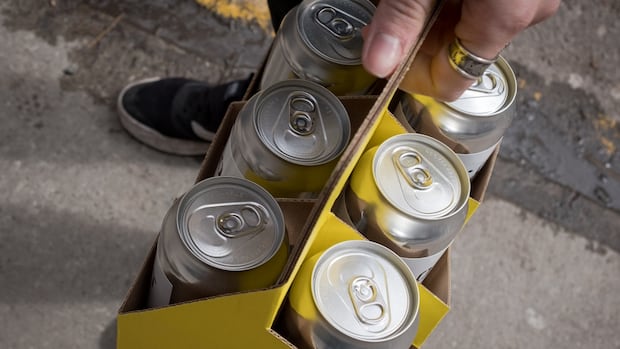 antigonish-craft-brewery-testing-health-warning-labels-on-beer-cans